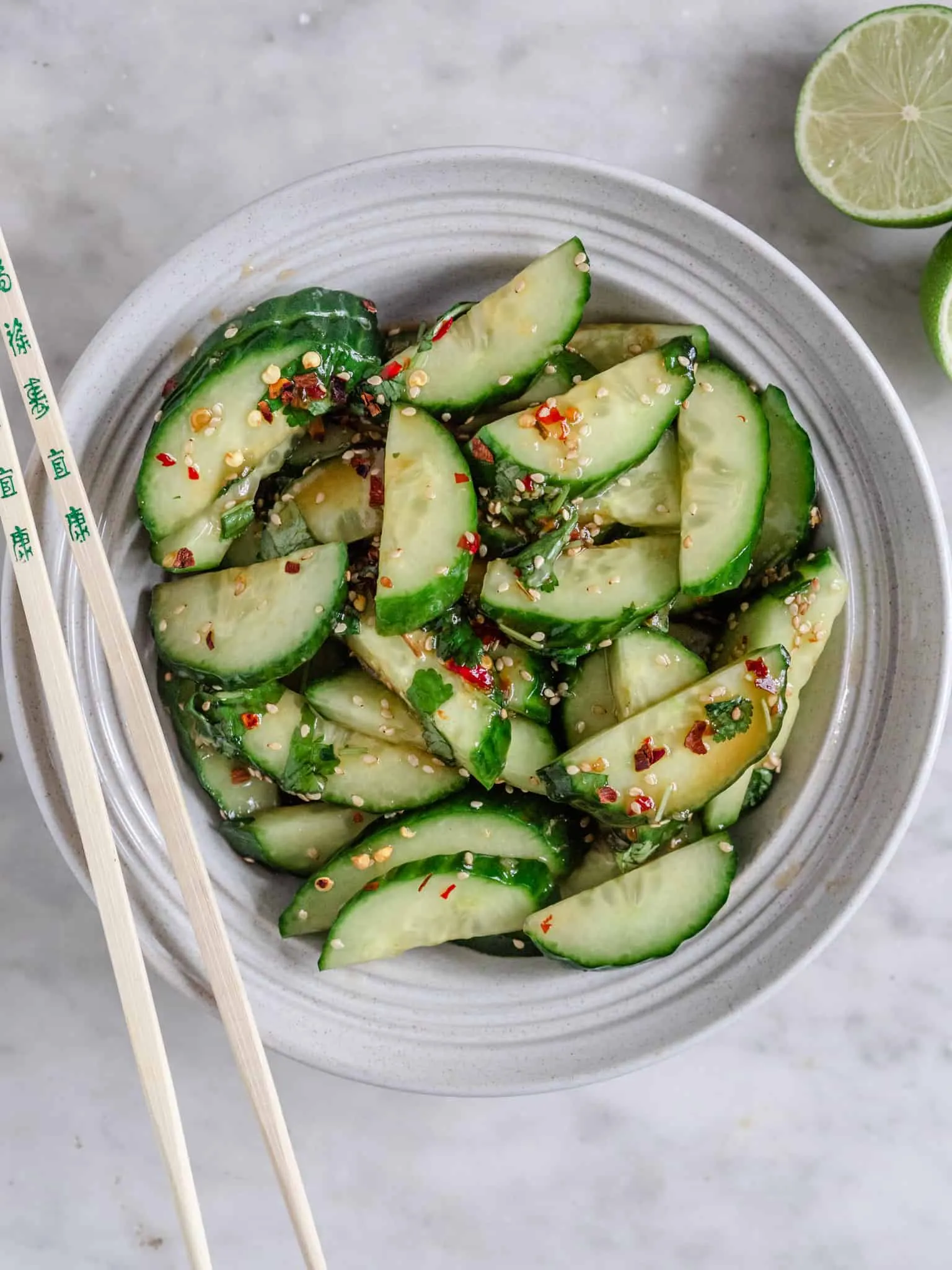 Asiatisk agurkesalat med sesam