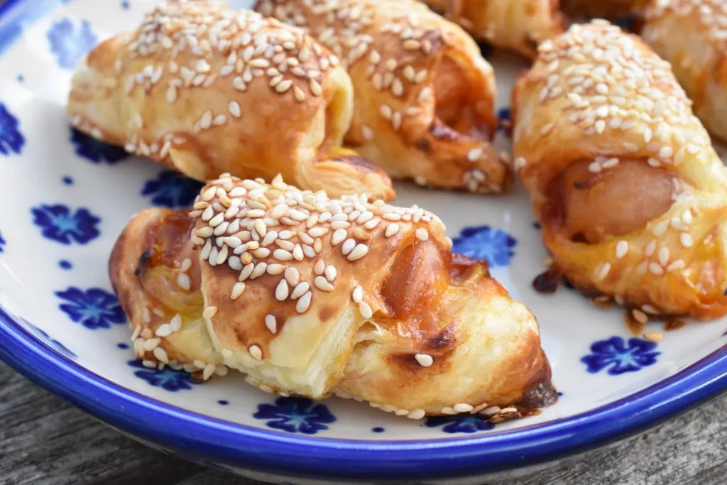 Pølsehorn af butterdej
