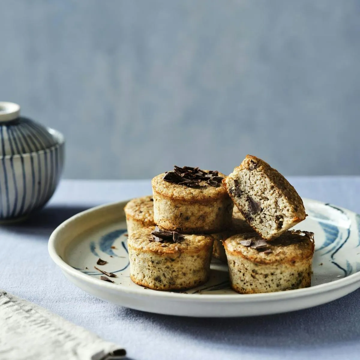 Bananmuffins med havregryn og chokolade