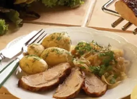 Grillet nakkefilet med løgkompot