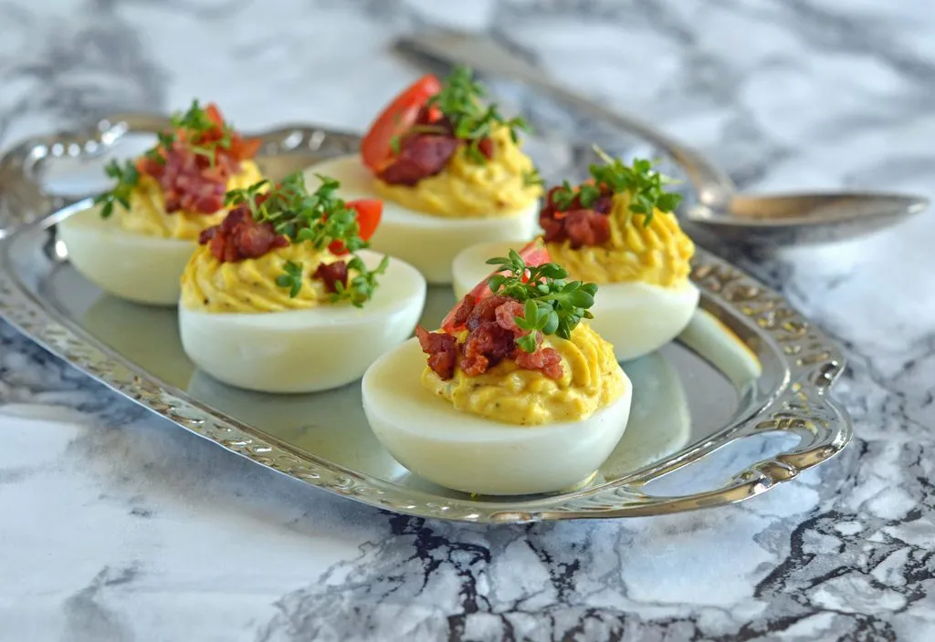Fyldte æg (deviled eggs)