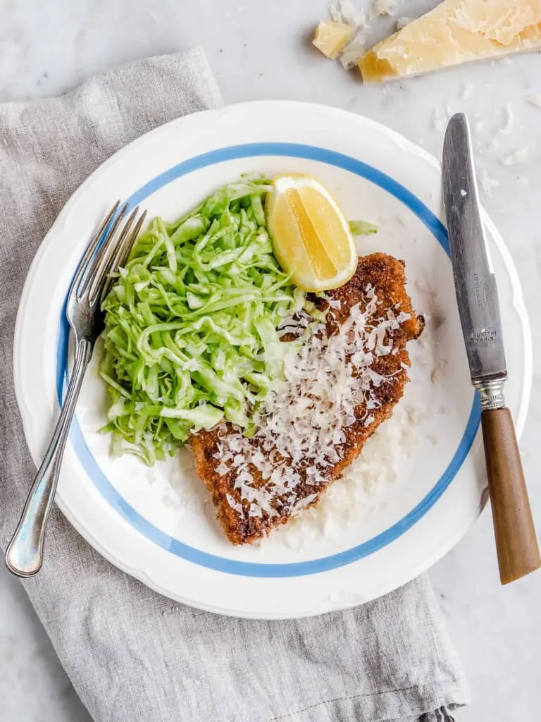 Kylling milanese med tilbehør